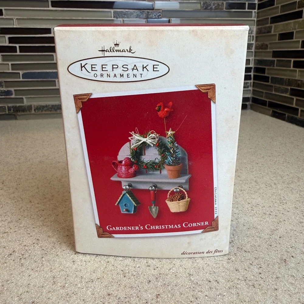 Hallmark Keepsake Ornament 2002 Gardener's Christmas Corner Tammy Haddix Boxed